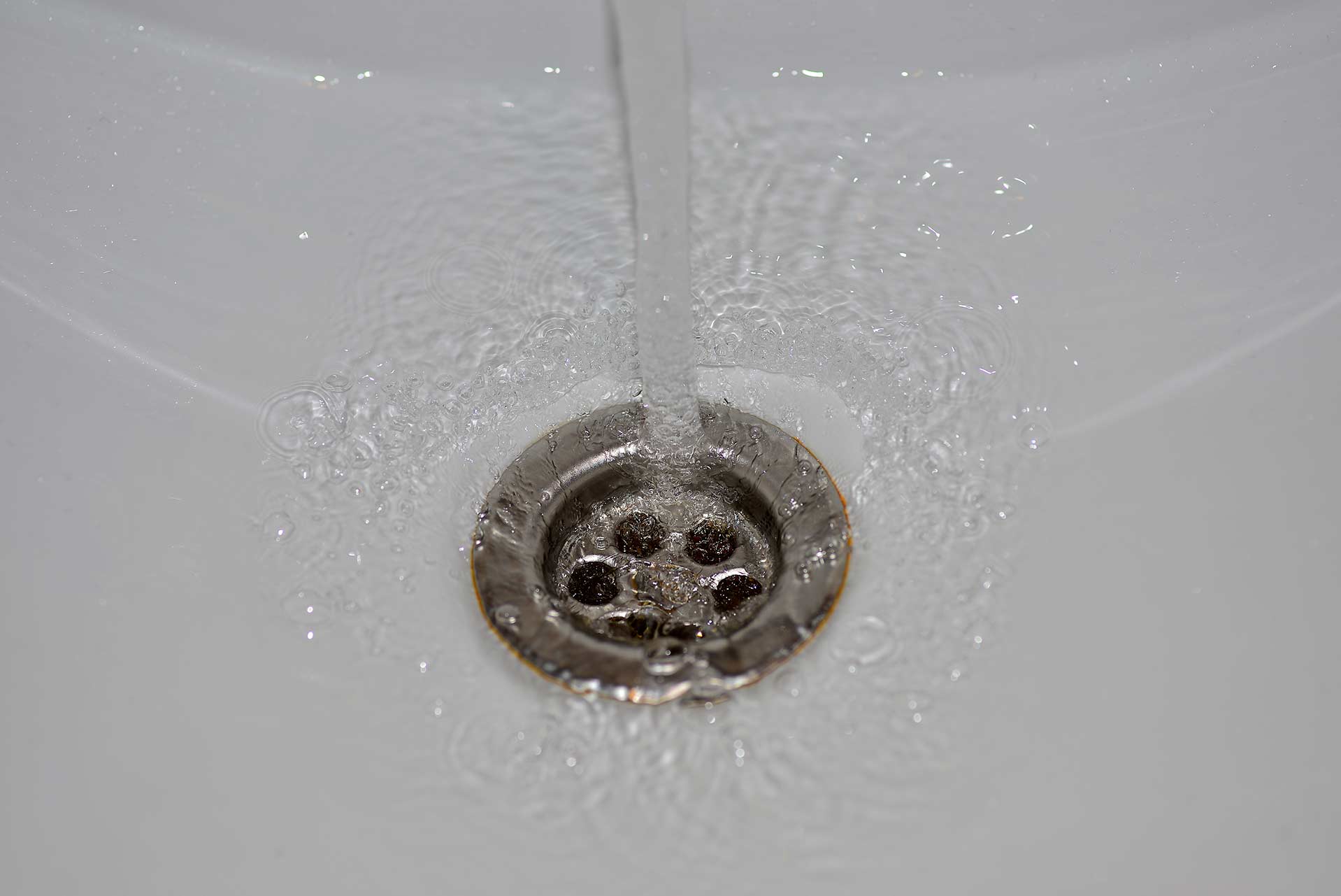 A2B Drains provides services to unblock blocked sinks and drains for properties in Okehampton.